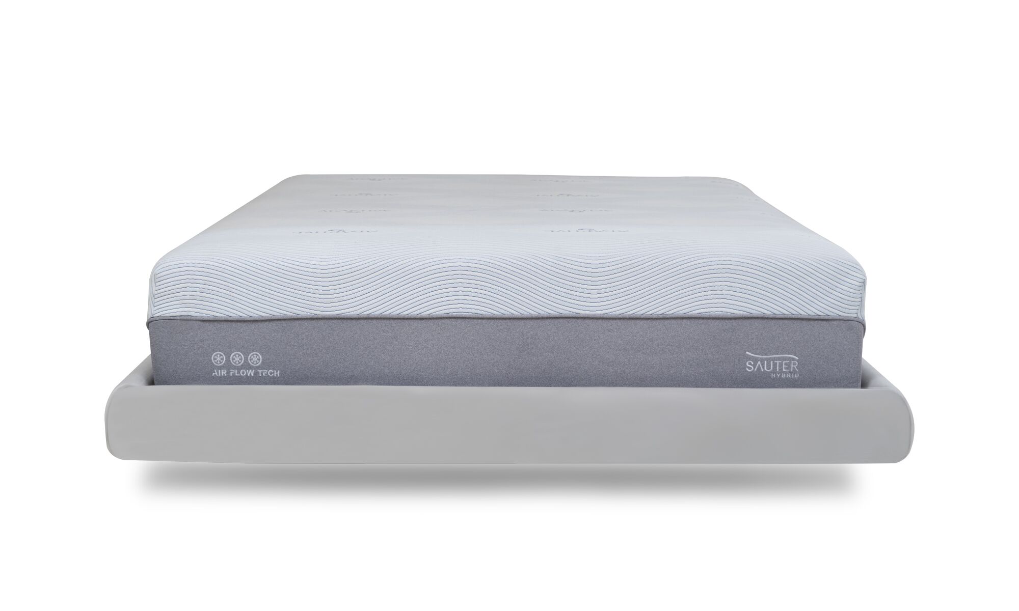 frenteairflow + basecama apolo Basecama Apolo + Colchón Air Flow Tech Plush de Aristas y Sauter tech vista frontal. La basecama Apolo tiene un diseño minimalista, con una estructura firme y acabado en tela suave. El colchón Air Flow Tech Plush ofrece una superficie acolchada, con tecnología de flujo de aire que mejora la transpirabilidad.