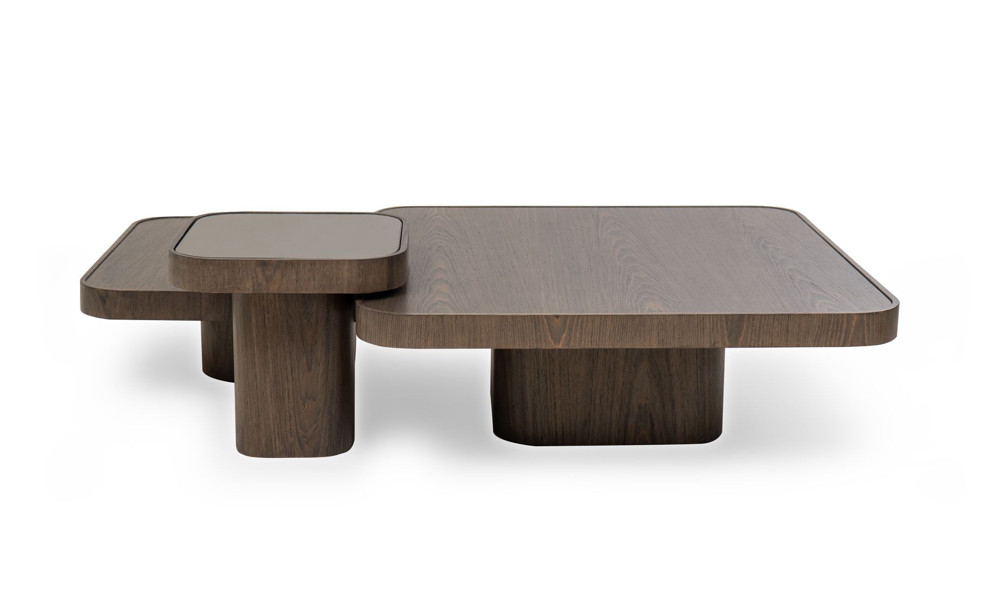 fremte-pequeña-adelante roma Vista frontal del Juego de Mesa Centro Roma de la marca Aristas. Diseños modernos y versátiles de diferentes tamaños, con superficies en madera color Olmo, perfectas para combinar.