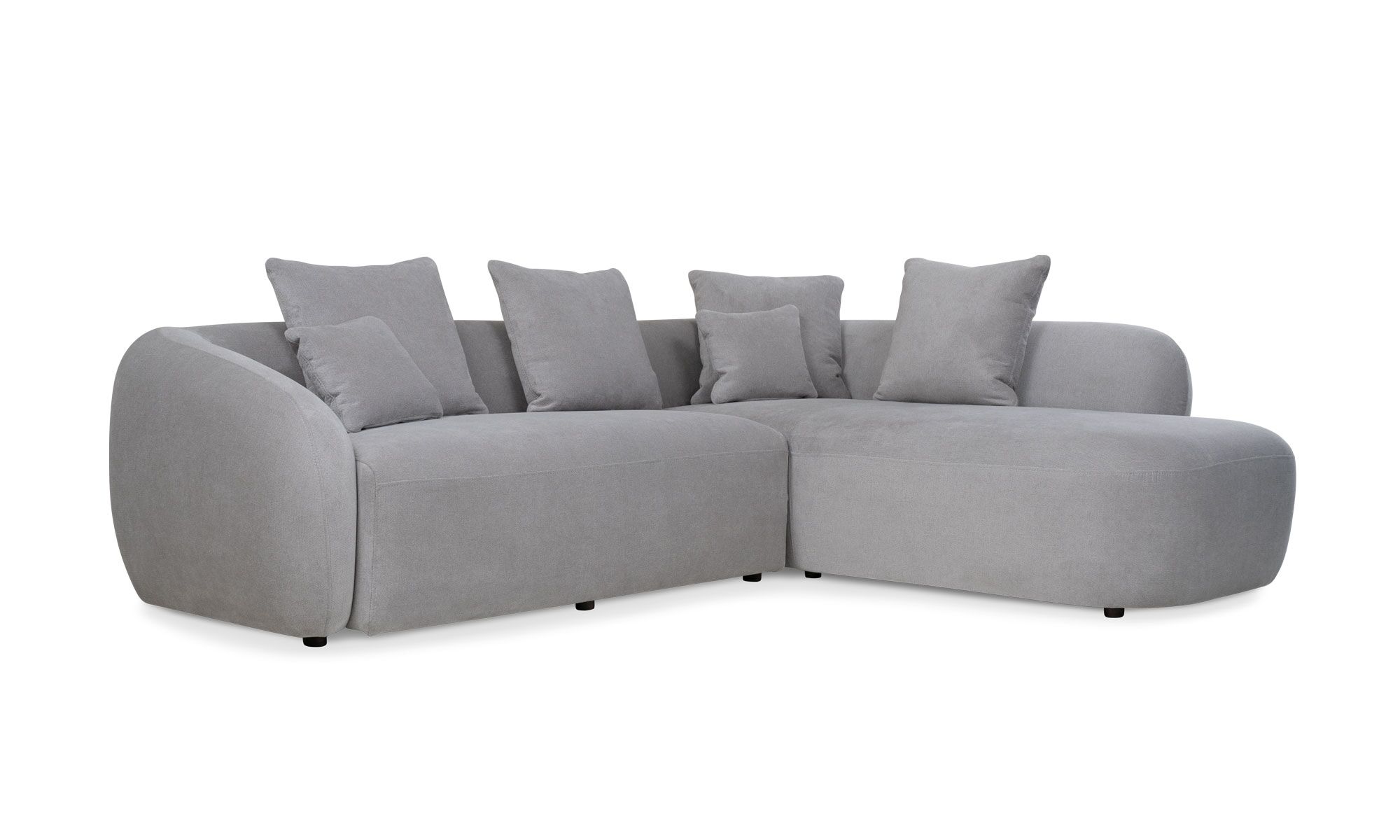 sala-en-l-modular-demand-frente Sala en L Modular Demand de la marca Aristas, vista en diagonal. Un diseño con cojines amplios, líneas limpias y un acabado en tela suave.