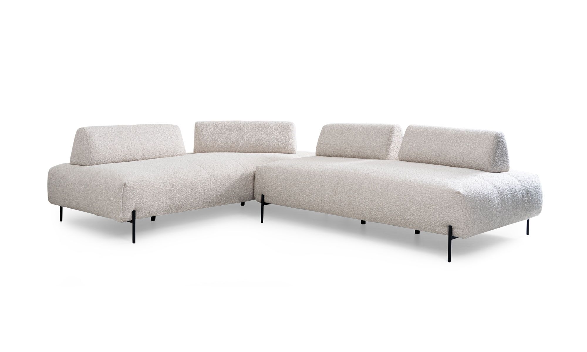 3_4 L PRAGA Vista diagonal de la Sala en L Praga de la marca Aristas. Un diseƱo elegante y sofisticado con asientos amplios, espaldares acolchados tapizado suave de color neutro.