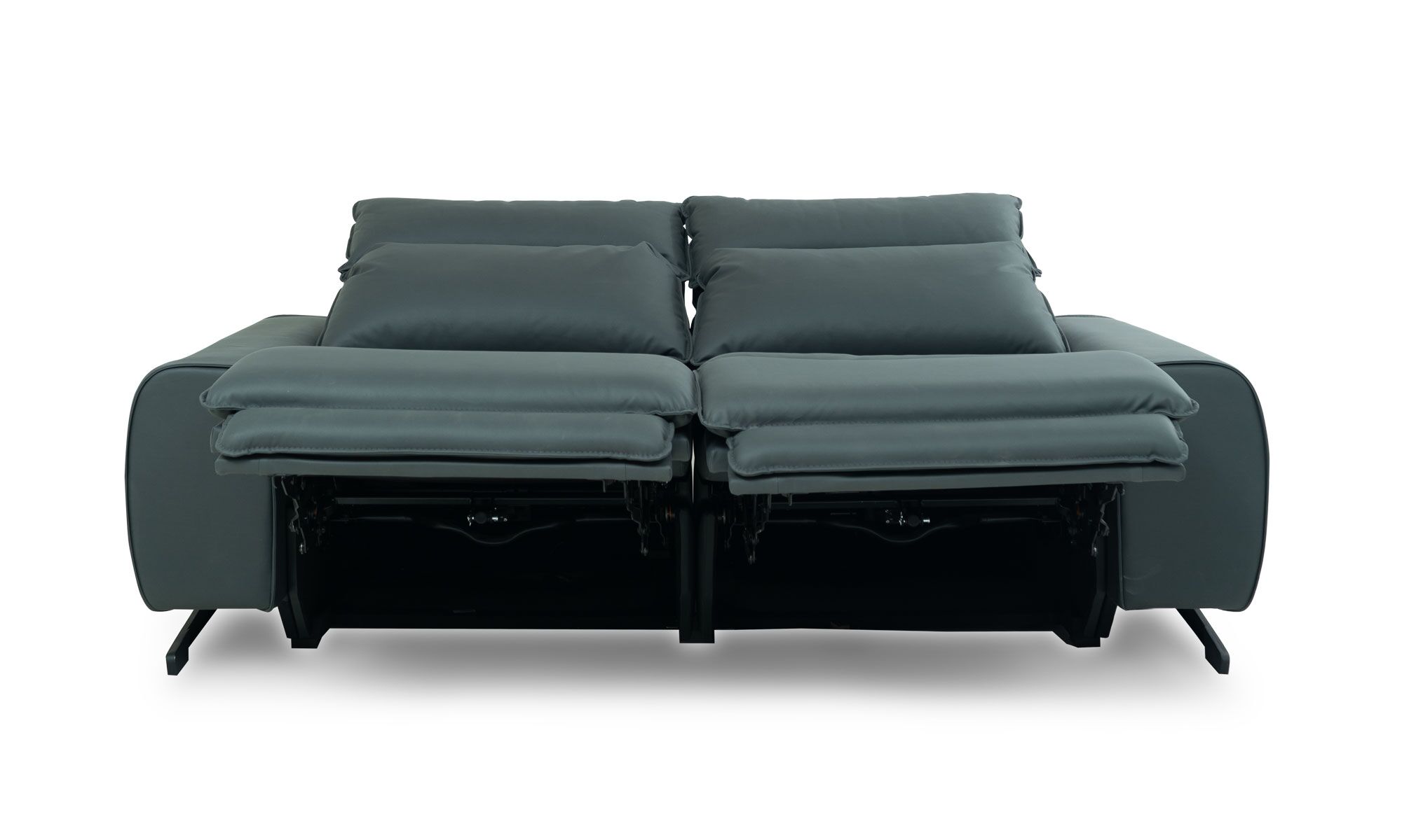 frente-levantado VIENA Vista frontal del Sofá Reclinable Viena de la marca Aristas. Un diseño contemporáneo y elegante en el color Nobuck Marino, que presenta un mecanismo reclinable y reposapies ajustables.