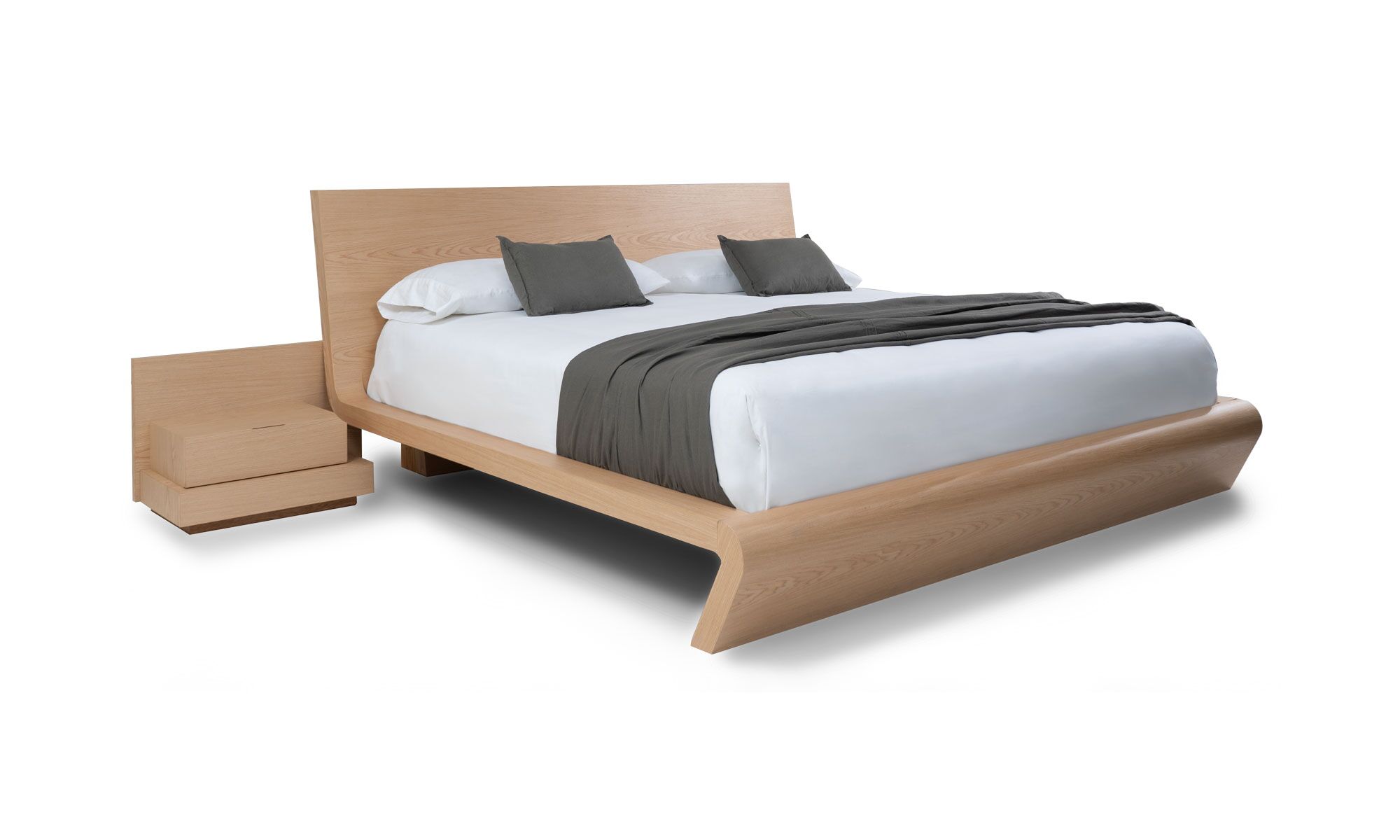 3,4-cama-ese-con-nochero ESE Vista diagonal de la Cama Ese con Nochero Oriental de la marca Aristas. Un diseño elegante y funcional que presenta una estructura de líneas limpias y curvas sutiles en madera color Escandinavo.
