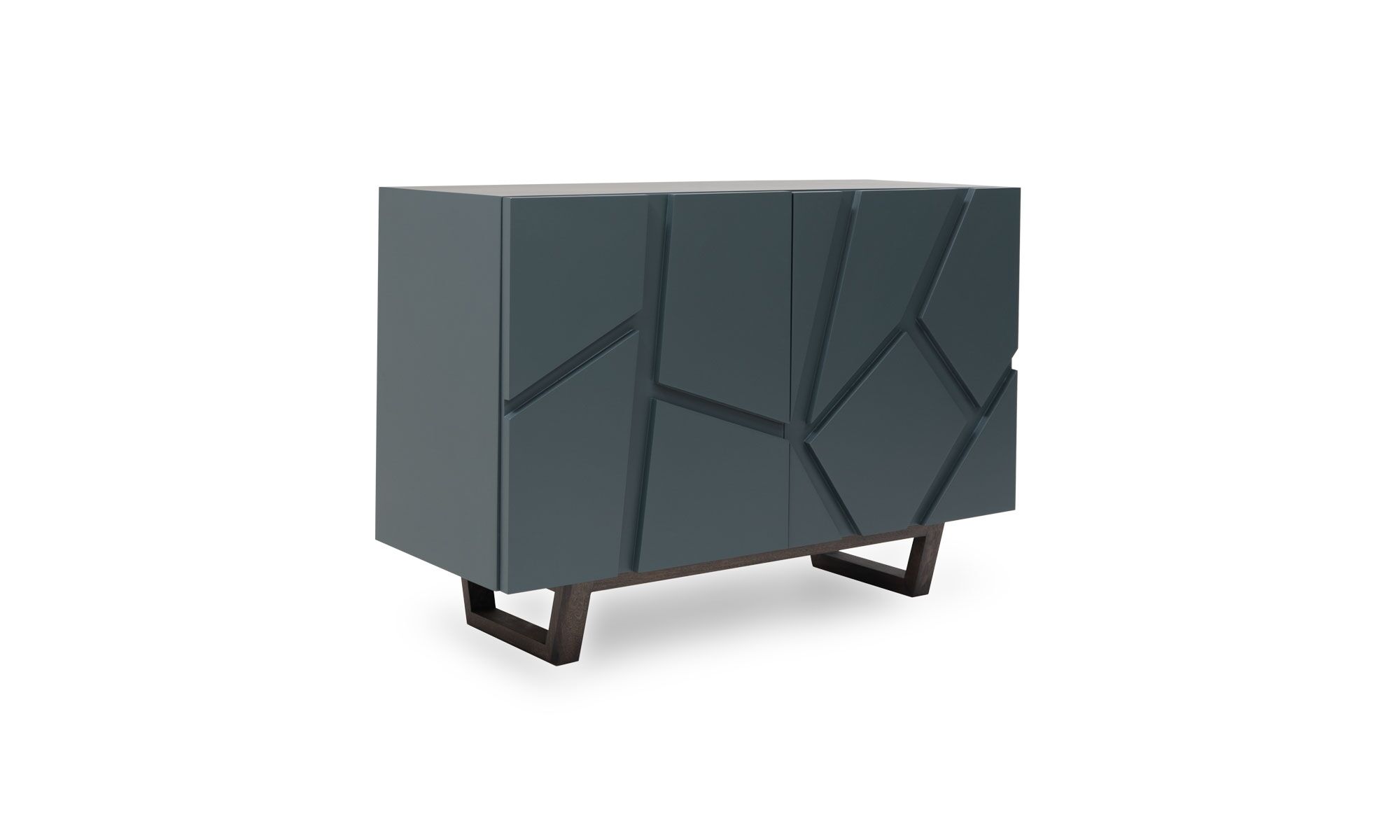 3,4 (10) Aparador Osaka Sólido 110 de la marca Aristas visto en perspectiva diagonal. Este diseño destaca por su estructura robusta y compacta. Tiene dos puertas lisas y un cajón superior de color Royal Blue que lo hacen una opción versátil para distintos espacios contemporáneos.