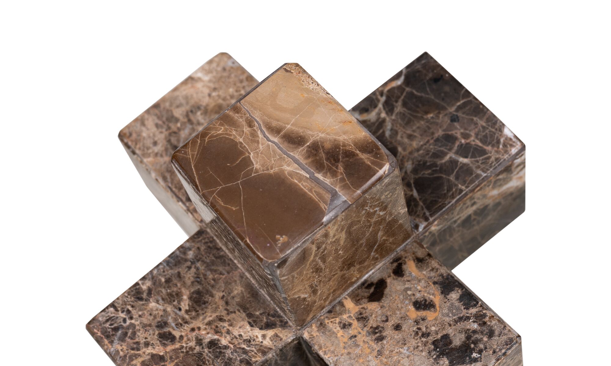 figura_decorativa_amari_marmol_marron_detalle_superior