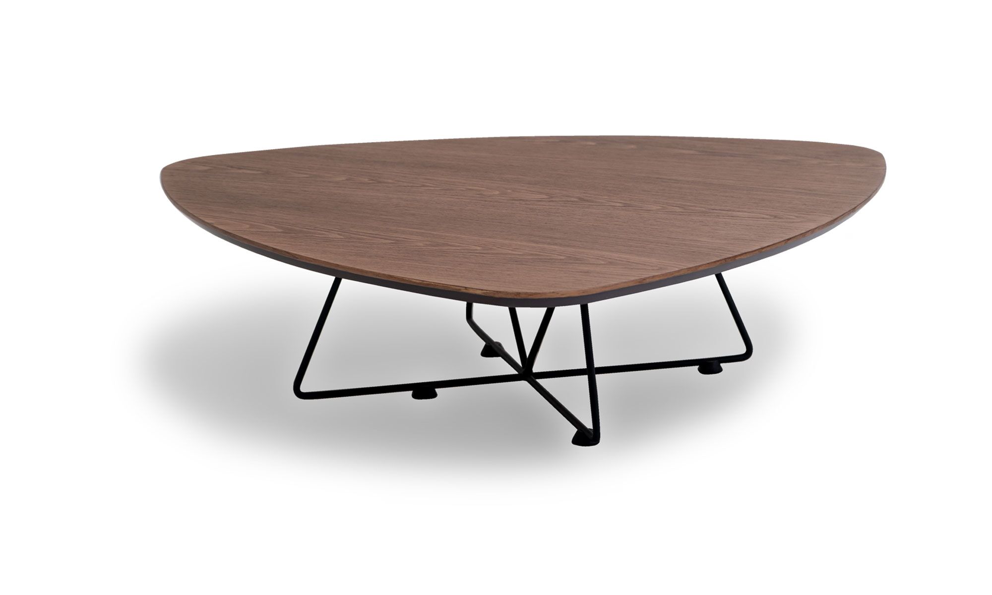 Mesa-de-centro-Boom-90-cm-Nordico Mesa de Centro Bonn de la marca Aristas, vista frontal. Presenta una superficie amplia en madera, sostenida por una base metálica de líneas delgadas.