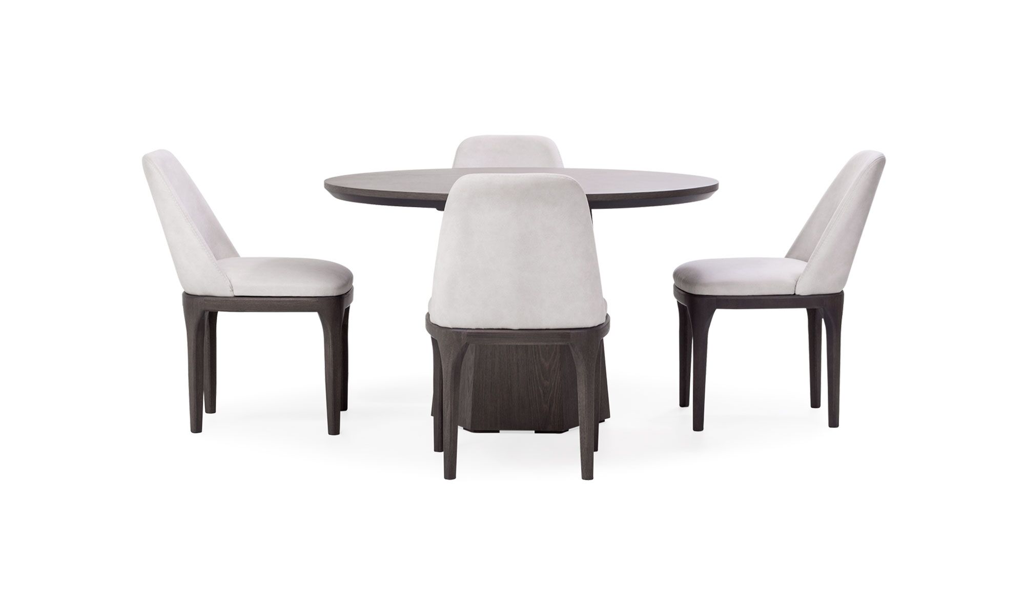 1.MESA-COMEDOR-MILANO-REDONDA-4-SILLAS-LISBOA Mesa Comedor Milano redonda con 4 sillas Lisboa de la marca Aristas, vista en cruz. La mesa tiene una superficie circular en madera sostenida por una base central robusta en madera color Ceniza. Las sillas Lisboa cuentan con un respaldo elegante y patas rectas.